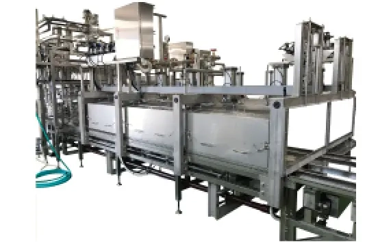 “High-Press U-Turn type with steamed box“ Machine